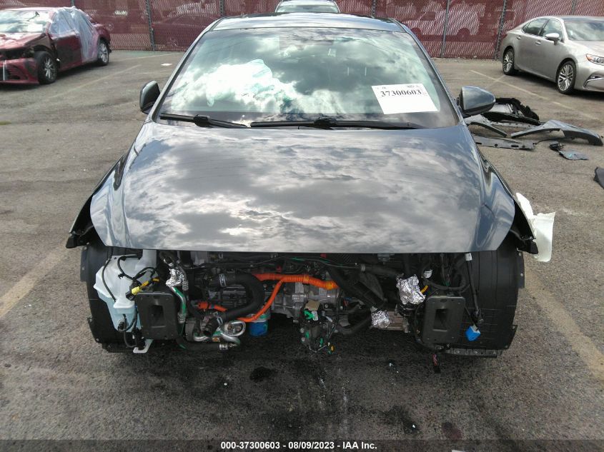 2022 HYUNDAI IONIQ HYBRID LIMITED - KMHC05LC3NU283084