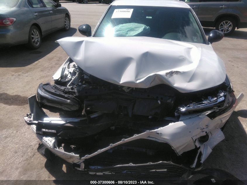 2HGFE2F53NH607170 Honda Civic Sedan SPORT 11