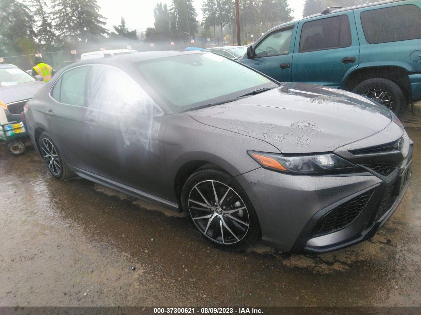 2021 TOYOTA CAMRY SE - 4T1G11AK5MU572676