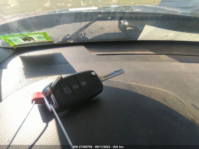 2014 KIA SOUL + - KNDJP3A50E7011316