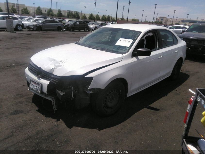 2014 VOLKSWAGEN JETTA SEDAN S - 3VW2K7AJ2EM415602