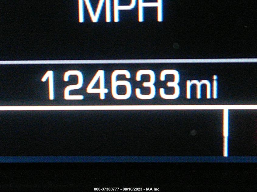 2015 CHEVROLET TAHOE LTZ - 1GNSKCKC4FR130564