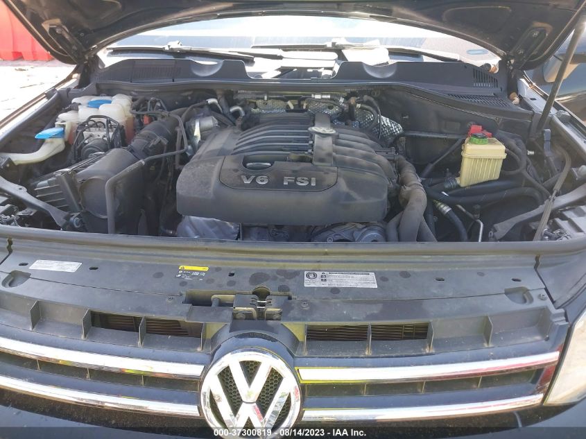 2013 VOLKSWAGEN TOUAREG LUX - WVGEF9BP7DD006536