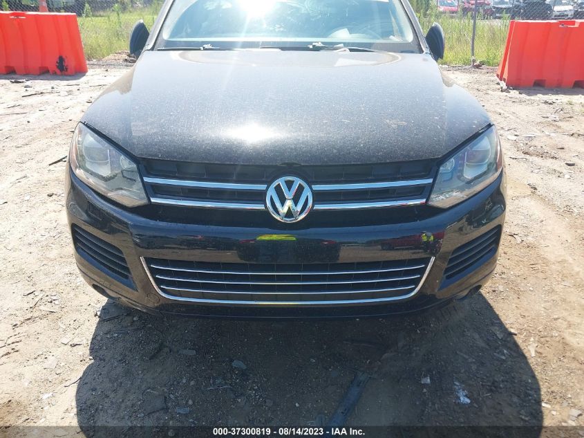 2013 VOLKSWAGEN TOUAREG LUX - WVGEF9BP7DD006536