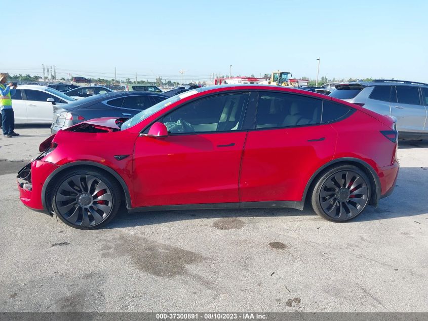 2021 TESLA MODEL Y - 5YJYGDEF7MF256145