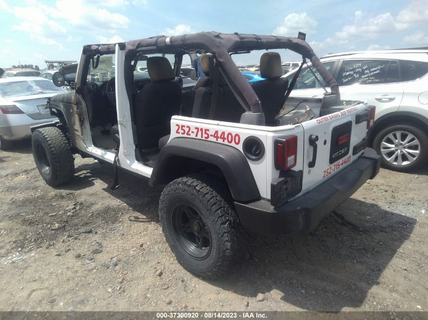 2016 JEEP WRANGLER UNLIMITED SPORT - 1C4BJWDG3GL262197