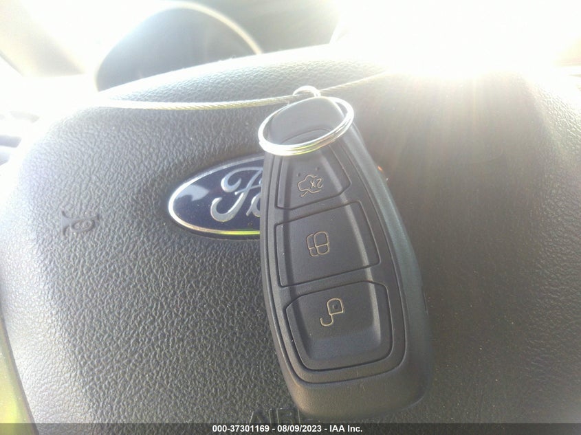 VIN 3FADP4GX8HM137967 2017 FORD FIESTA ST