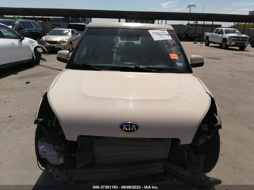 2013 KIA SOUL + - KNDJT2A67D7545510