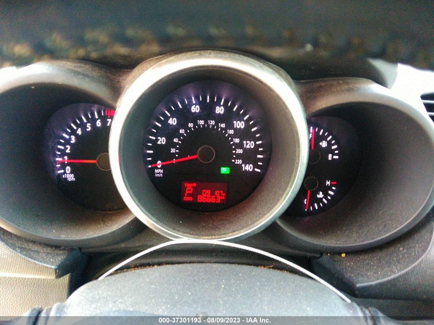 2013 KIA SOUL + - KNDJT2A67D7545510