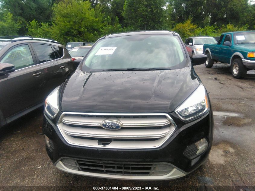 2019 FORD ESCAPE SE - 1FMCU0GD5KUB10009