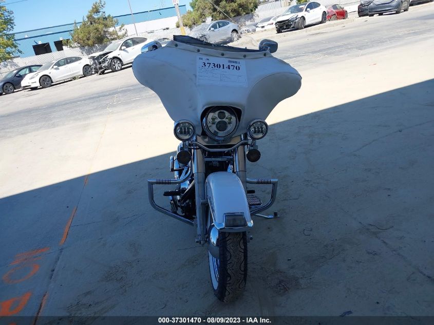 2004 HARLEY-DAVIDSON FLSTCI - 1HD1BWB364Y079947