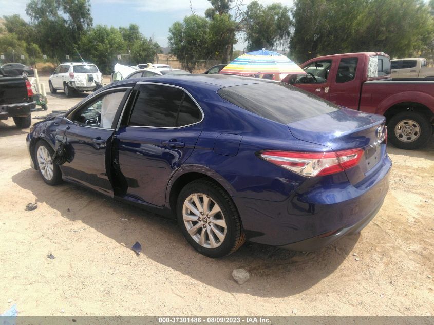 2018 TOYOTA CAMRY LE/SE/XLE/L - JTNB11HK2J3046670