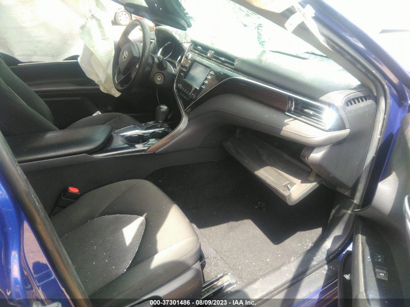 2018 TOYOTA CAMRY LE/SE/XLE/L - JTNB11HK2J3046670