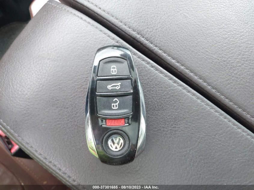 2013 VOLKSWAGEN TOUAREG LUX - WVGEP9BP4DD002201