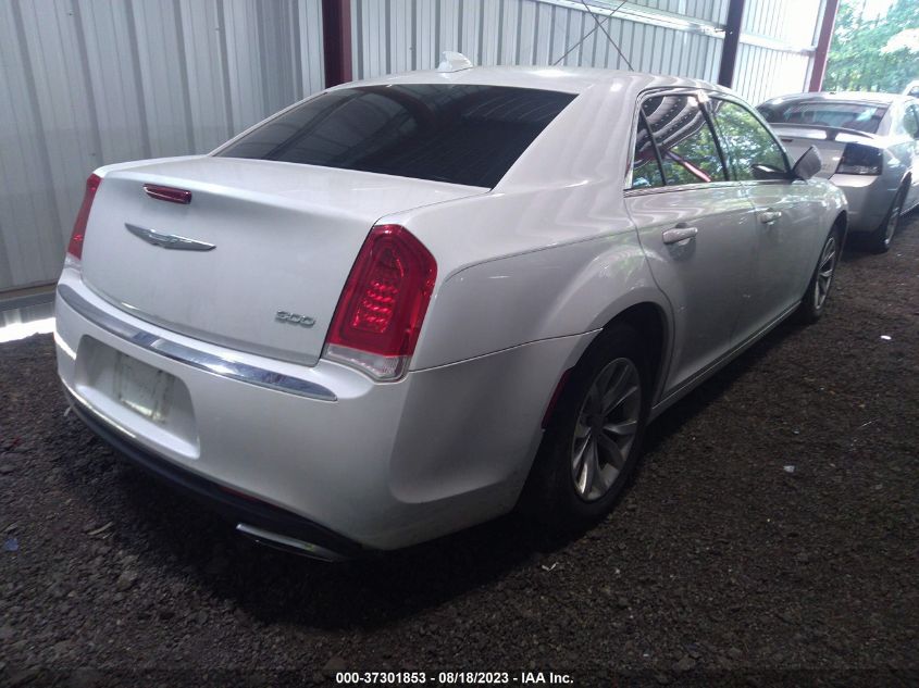 2015 CHRYSLER 300 LIMITED - 2C3CCAAG8FH830532
