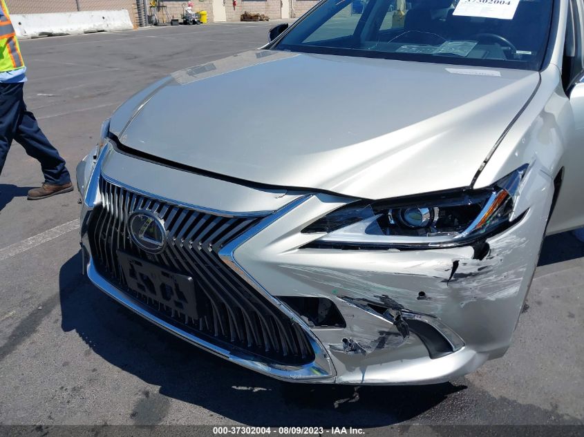 2019 LEXUS ES ES 300H - JTHB21B13K2001857