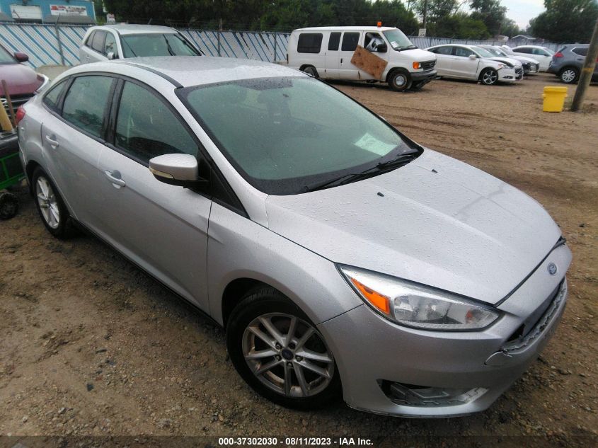 2015 FORD FOCUS SE - 1FADP3F24FL216373