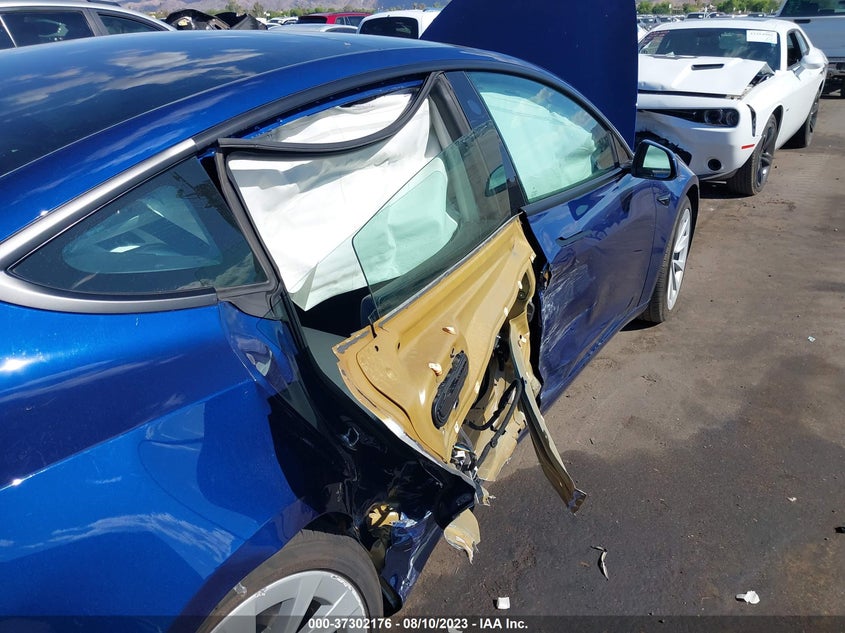 VIN 5YJ3E1EB3MF926592 2021 TESLA MODEL 3 LONG RANGE