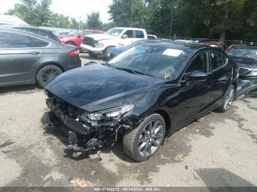 2018 MAZDA MAZDA3 4-DOOR TOURING - 3MZBN1V35JM193499
