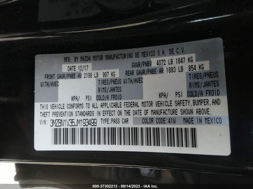 2018 MAZDA MAZDA3 4-DOOR TOURING - 3MZBN1V35JM193499