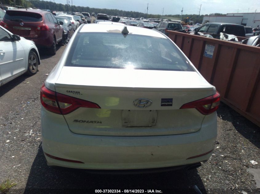 2016 HYUNDAI SONATA 2.4L SE - 5NPE24AF5GH342146