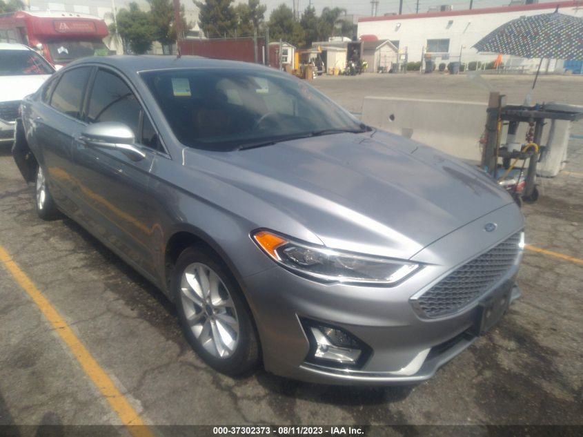 2020 FORD FUSION ENERGI TITANIUM - 3FA6P0SU7LR132592