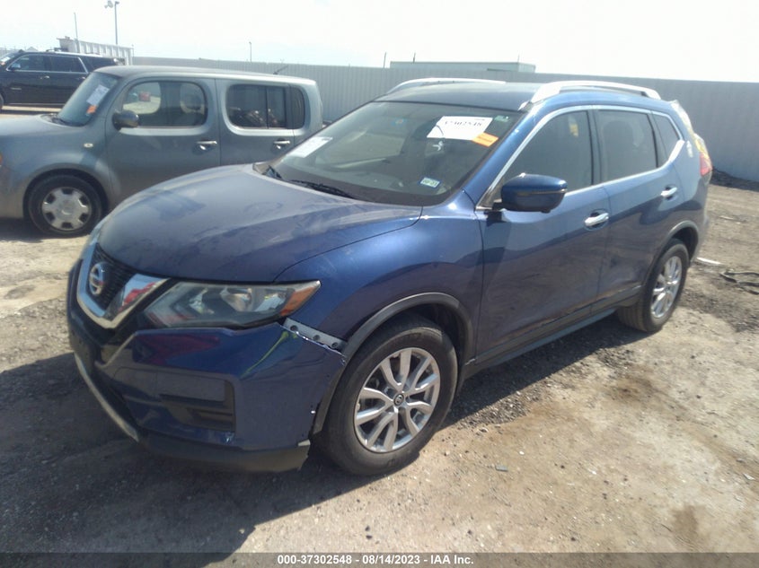 VIN KNMAT2MT7HP568647 2017 NISSAN ROGUE SV