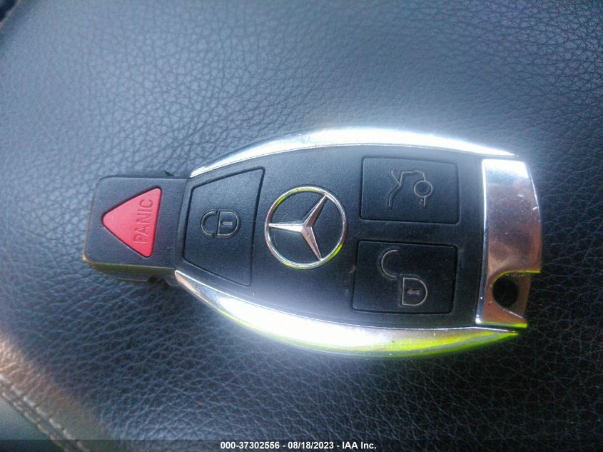 2017 MERCEDES-BENZ GLA 250 - WDCTG4EB0HJ358712