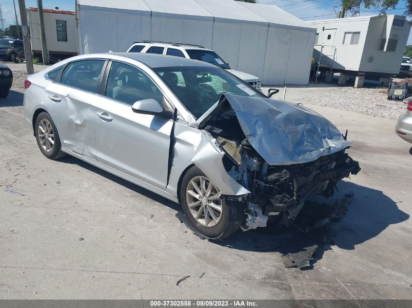 2018 HYUNDAI SONATA SE - 5NPE24AF2JH714260