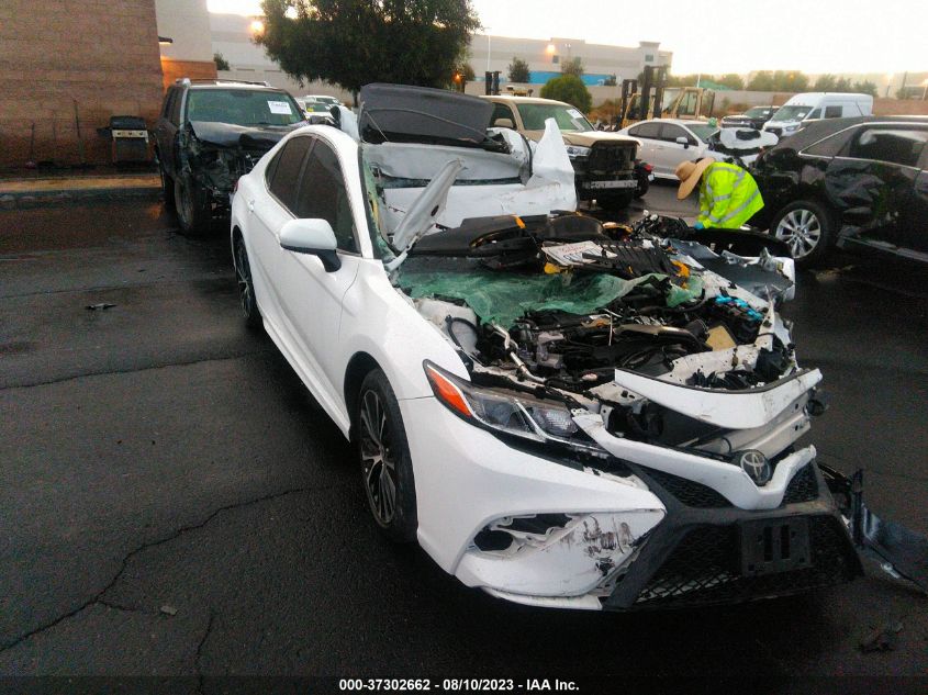 2020 TOYOTA CAMRY SE - 4T1G11AK1LU956940
