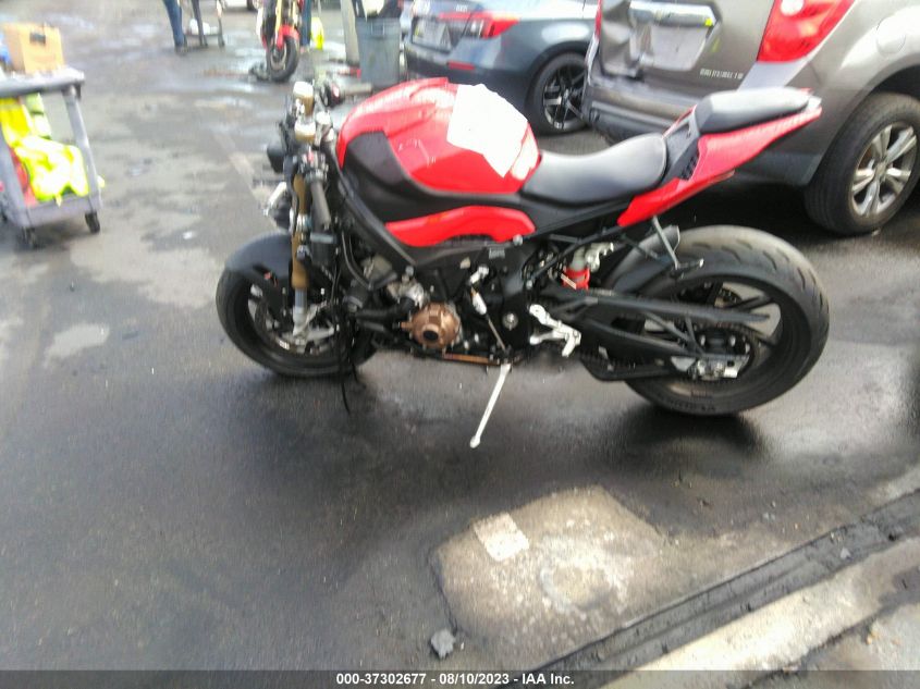 2020 BMW S 1000 RR - WB10E2301LZJ28186