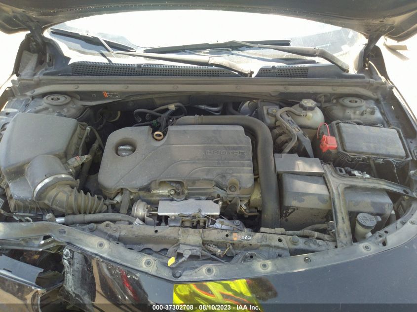 2019 CHEVROLET MALIBU LT - 1G1ZD5ST3KF111201
