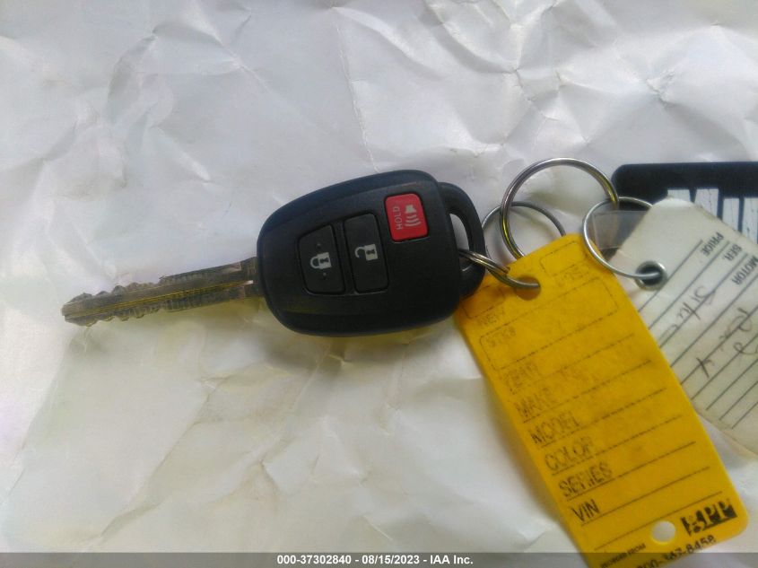 2015 TOYOTA RAV4 LE - 2T3BFREV5FW308849