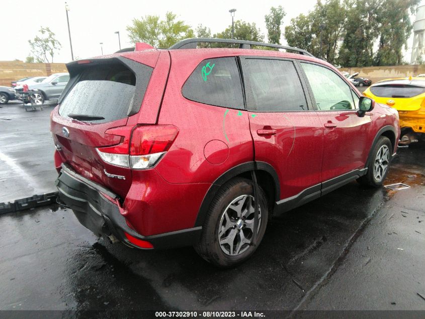 2021 SUBARU FORESTER PREMIUM - JF2SKAJC1MH460648