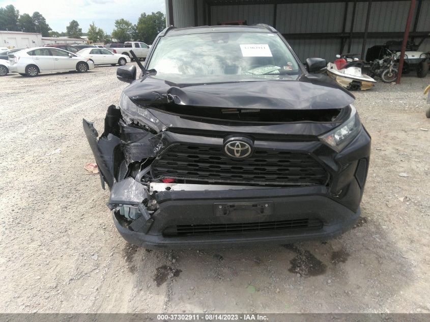 2019 TOYOTA RAV4 LE - JTMG1RFV8KD021743