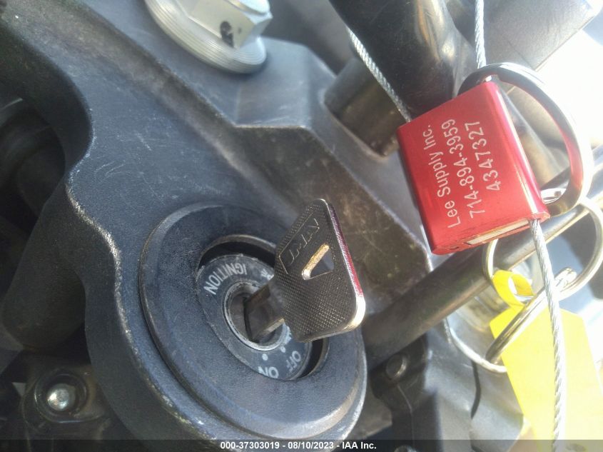 2016 YAMAHA FZ09 JYARN33EXGA011170