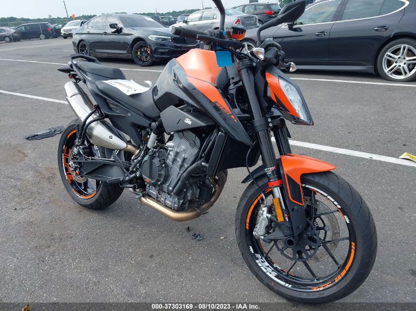 2021 KTM 890 DUKE R - VBKTU9406MM811931