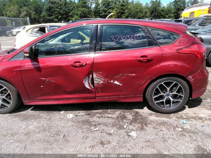 2015 FORD FOCUS SE - 1FADP3K25FL251543