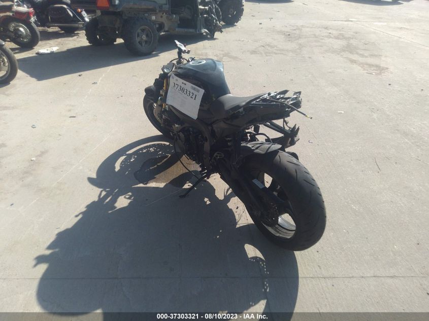 2017 SUZUKI GSX-R750 - JS1GR7MA2H2100854