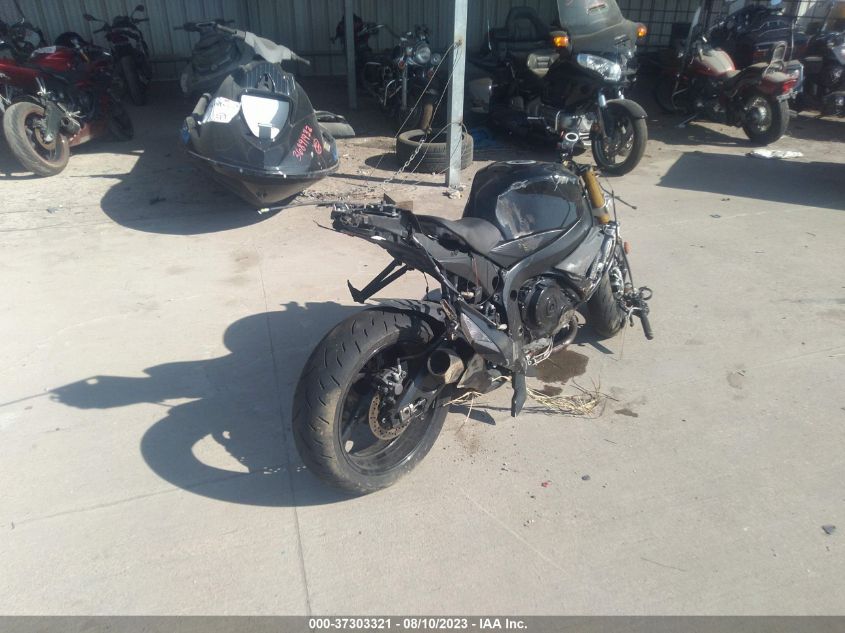 2017 SUZUKI GSX-R750 - JS1GR7MA2H2100854