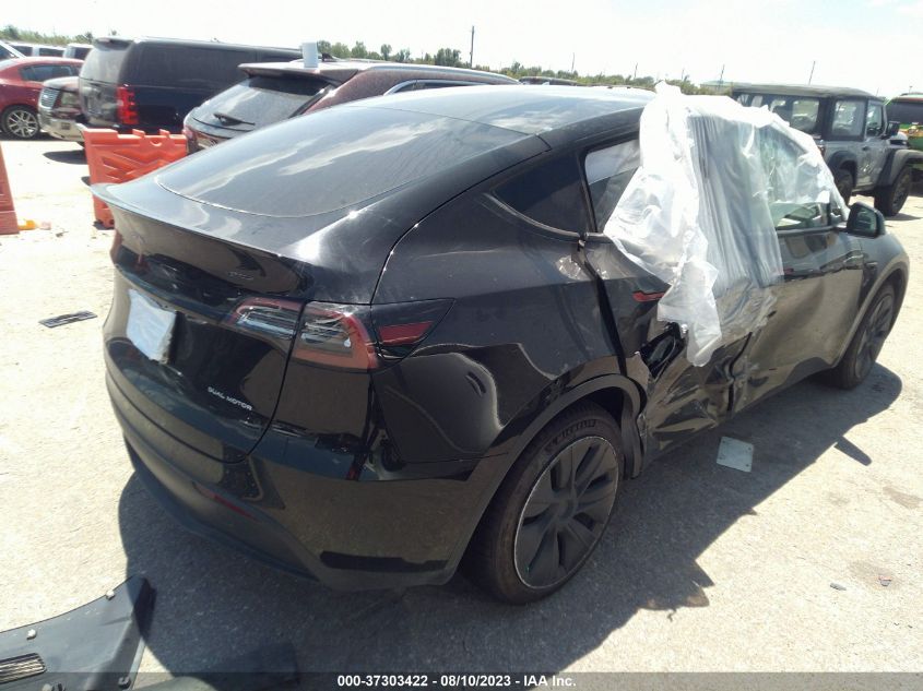 2021 TESLA MODEL Y - 5YJYGDEEXMF200319