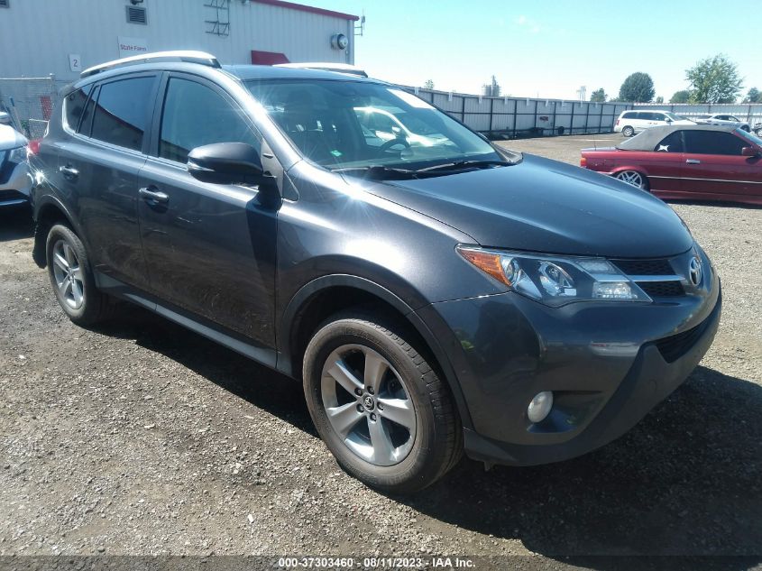 2015 TOYOTA RAV4 XLE - JTMRFREV5FD099902