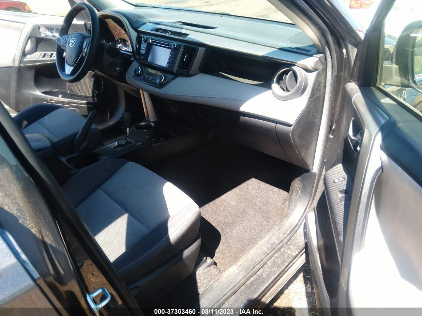 2015 TOYOTA RAV4 XLE - JTMRFREV5FD099902