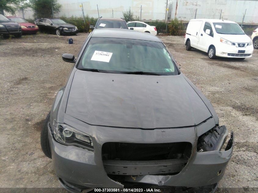 2019 CHRYSLER 300 TOURING - 2C3CCAAG3KH511582