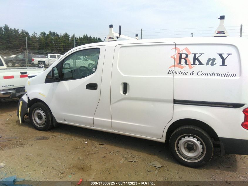 2017 NISSAN NV200 COMPACT CARGO S - 3N6CM0KN5HK704836