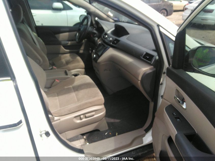 2016 HONDA ODYSSEY SE - 5FNRL5H33GB096051