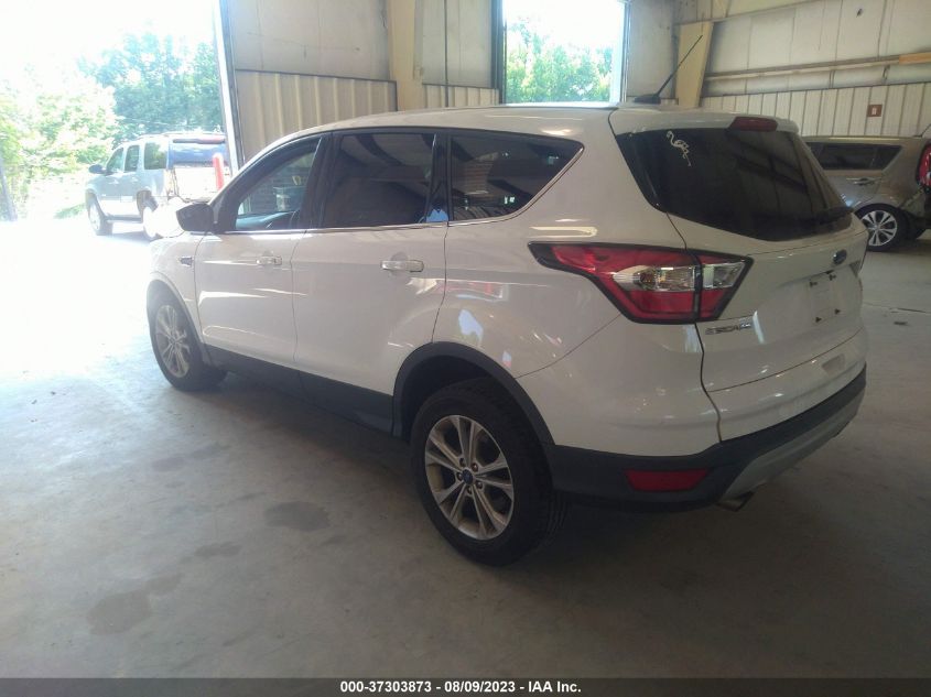 2017 FORD ESCAPE SE - 1FMCU0G97HUB30847