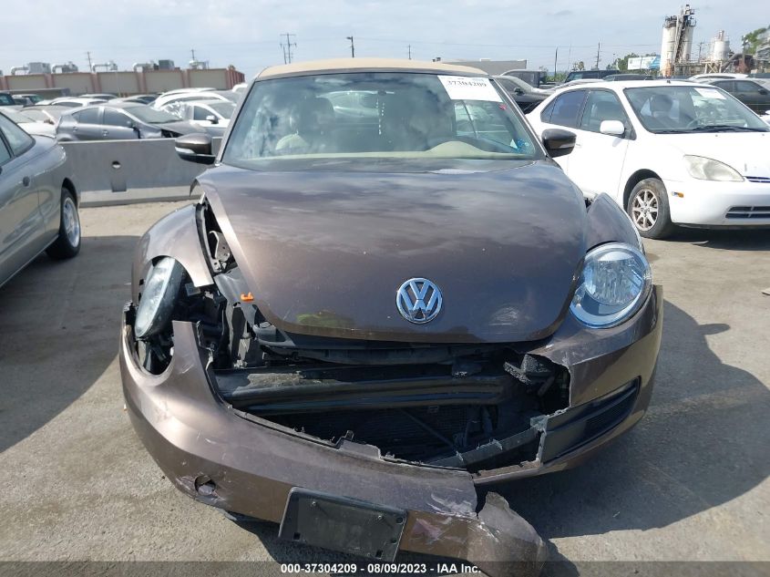 2014 VOLKSWAGEN BEETLE CONVERTIBLE 1.8T W/SOUND/NAV 3VW517AT4EM818952