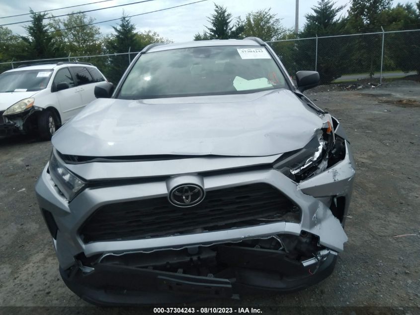 2019 TOYOTA RAV4 LE - JTMF1RFV9KJ008268