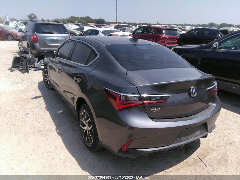 19UDE2F79KA004579 Acura ILX PREMIUM/TECHNOLOGY 3